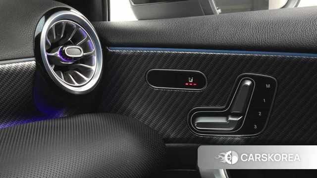 Mercedes-Benz A-Class W177 id 4773214 из Кореи 20
