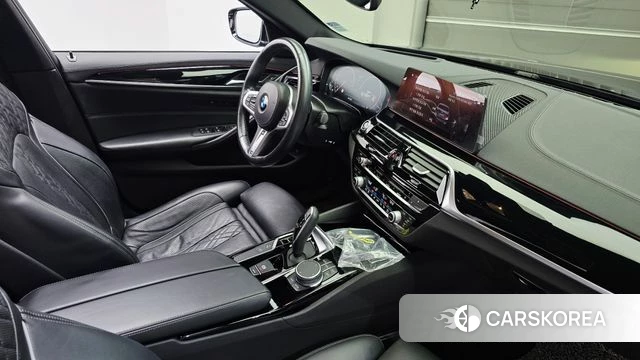 BMW 5 Series (G30) id 4508243 из Кореи 20
