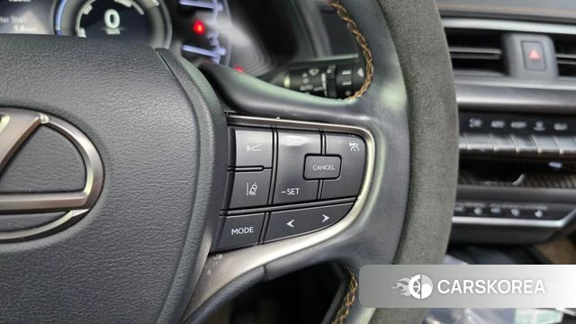 Lexus UX250h id 4626017 из Кореи 20