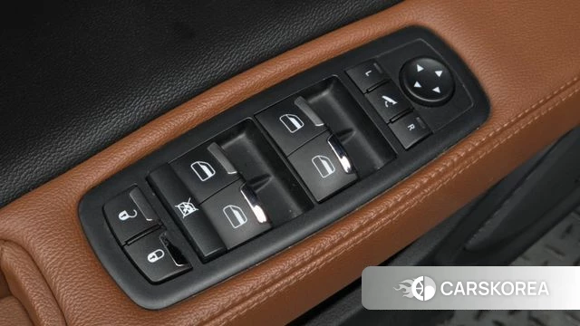 Maserati Ghibli id 4750983 из Кореи 20