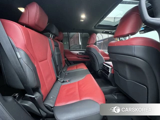 Lexus LX id 4263384 из Китая 20