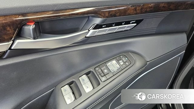Genesis G90 id 4780899 из Кореи 20