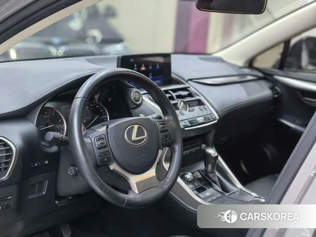 Lexus NX id 4221254 из Китая 20