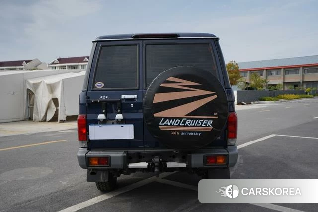Toyota Land Cruiser 70 Series id 4239521 из Китая 20