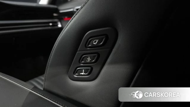 Hyundai Grandeur Hybrid (GN7) id 4640063 из Кореи 20