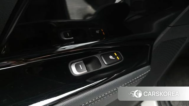 Kia Niro id 4732921 из Кореи 20