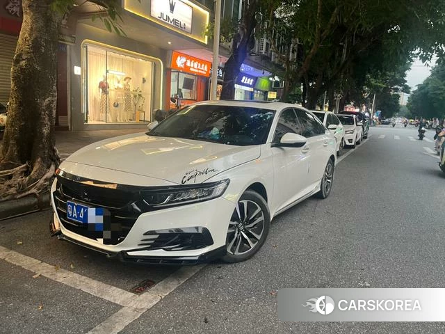 Honda Accord id 4279351 из Китая 20