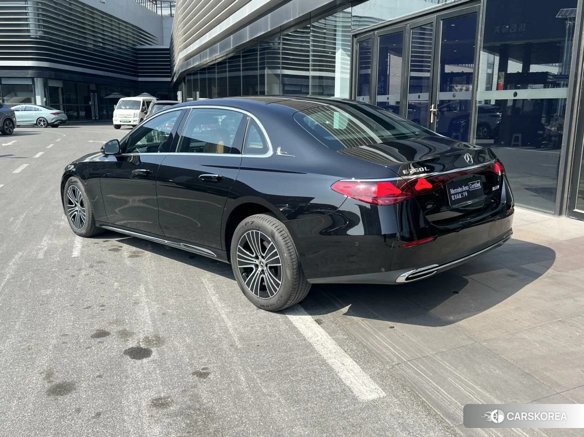 Mercedes-Benz E-class id 4512893 из Китая 20