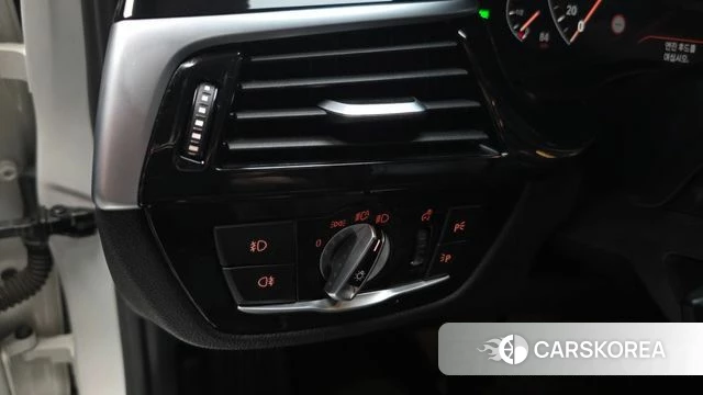 BMW 5 Series (G30) id 4923725 из Кореи 20