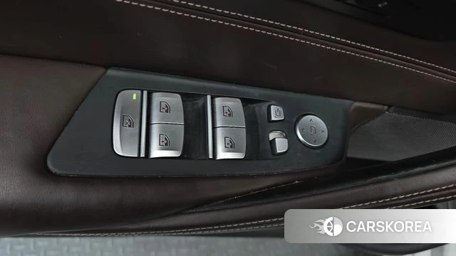 BMW 5 Series (G30) id 4894823 из Кореи 20