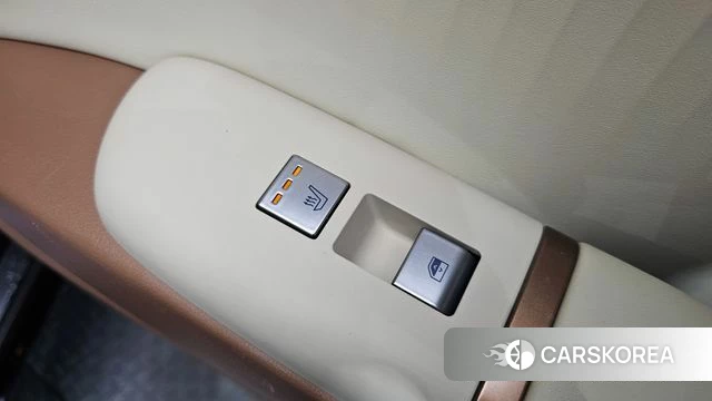 Hyundai Grandeur Hybrid (GN7) id 4591684 из Кореи 20