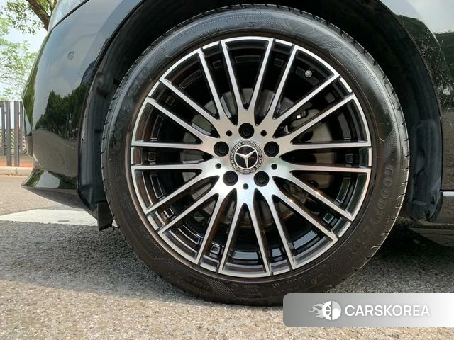 Mercedes-Benz Class C id 4220106 из Китая 20