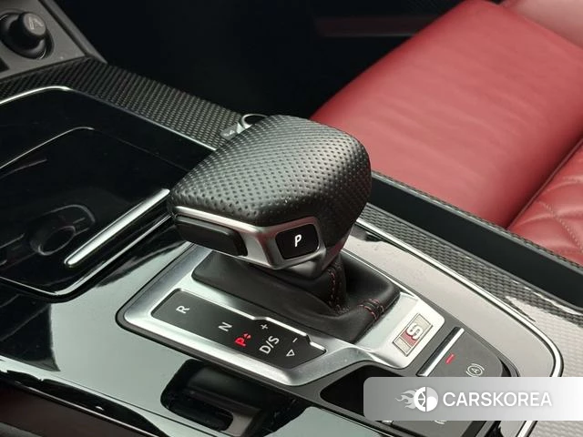 Audi SQ5 id 4220072 из Китая 20