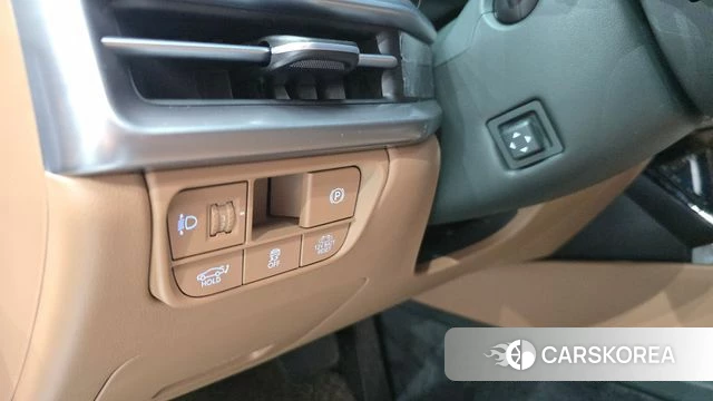 Hyundai Grandeur Hybrid (GN7) id 4921002 из Кореи 20