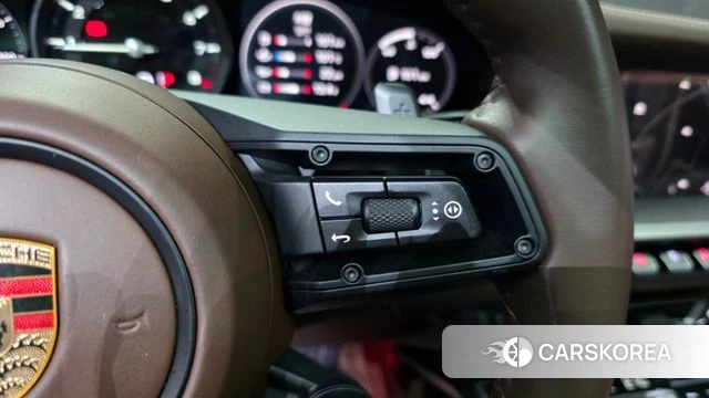 Porsche 911(992) id 4700880 из Кореи 20