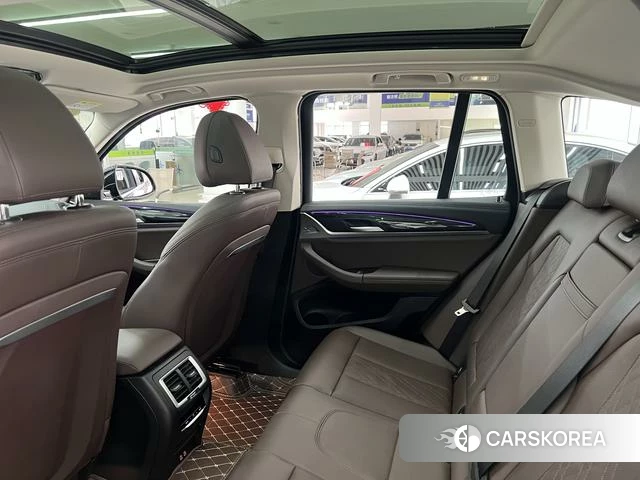 BMW X3 id 4320807 из Китая 20