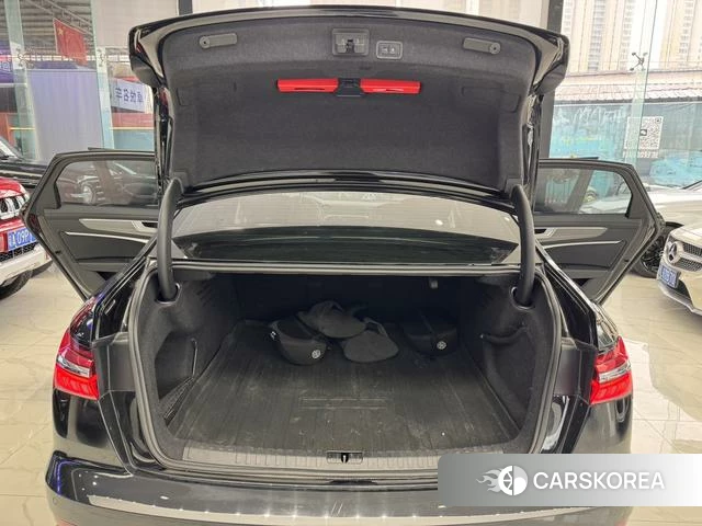 Audi A6L id 4365635 из Китая 20