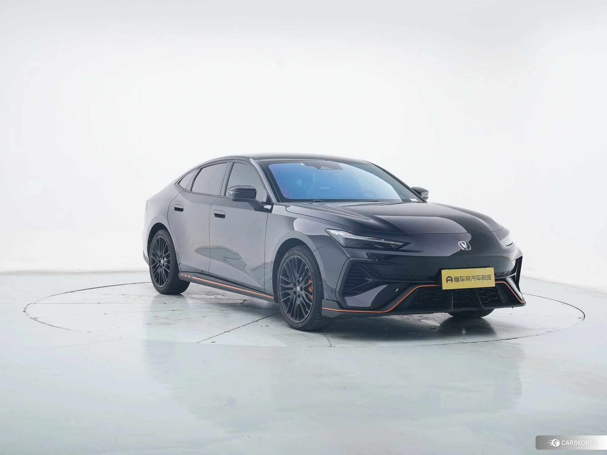 Chang'an UNI-V 2025 Черный из Китая, фото 5