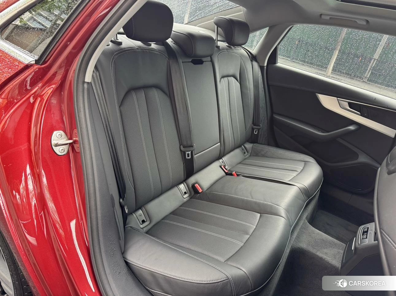Audi A4L id 4467617 из Китая 20