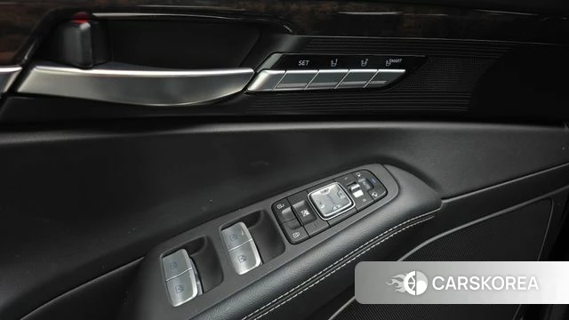 Genesis G90 id 4865260 из Кореи 20