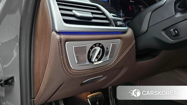 BMW 7 Series (G11) id 4350709 из Кореи 20