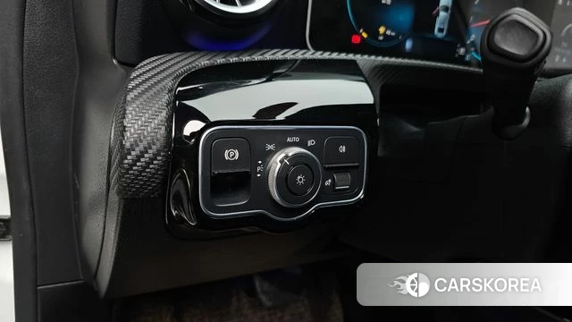 Mercedes-Benz A-Class W177 id 4604528 из Кореи 20