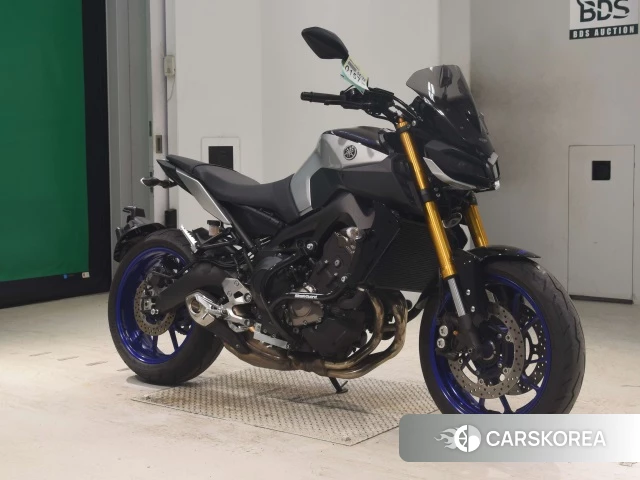 Yamaha MT-09 SP id 3945458 из Японии 19