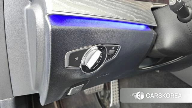 Mercedes-Benz E-Class W213 id 4726630 из Кореи 20