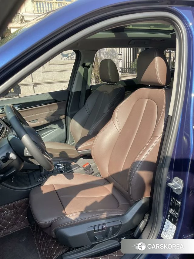 BMW X1 id 3858022 из Китая 20