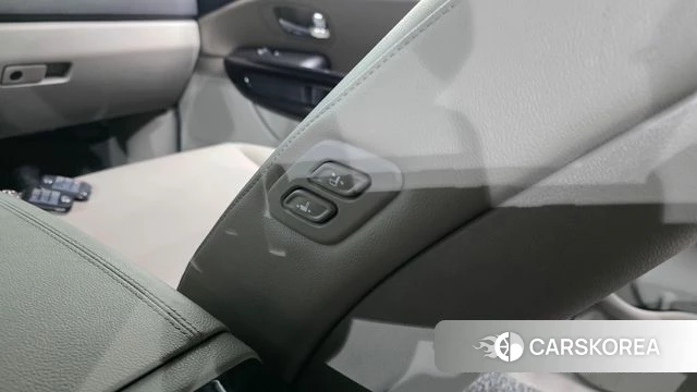 Kia The New Carnival id 4708626 из Кореи 20