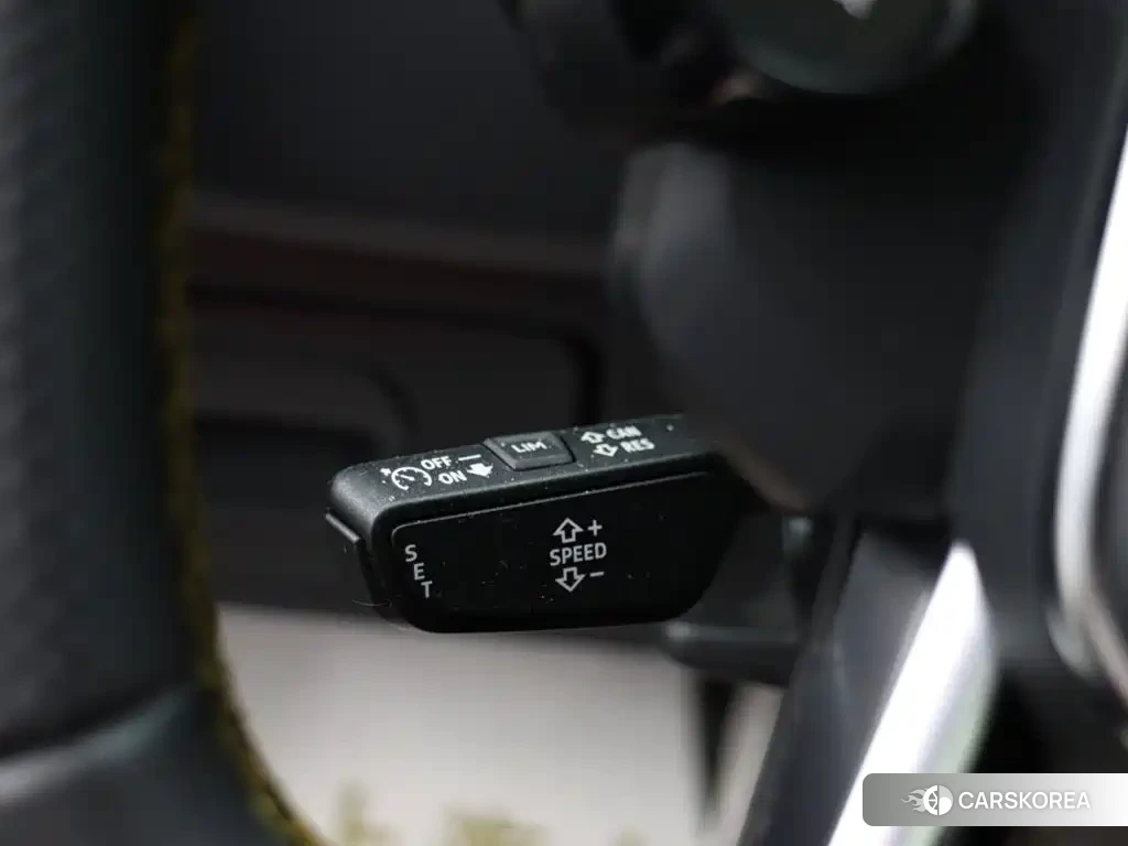 Audi A7L id 4622693 из Китая 20