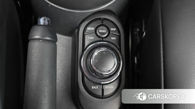 Mini Cooper S Convertible id 4720352 из Кореи 20