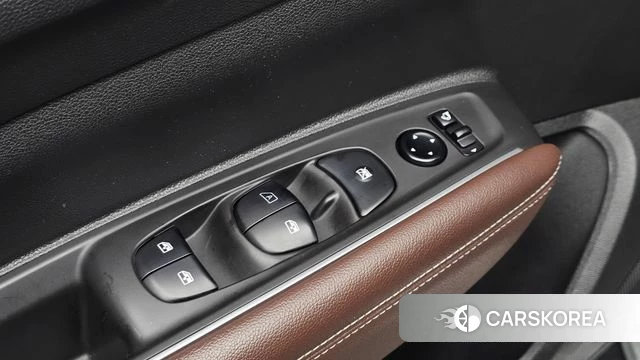 Renault Korea (Samsung) The New QM6 id 4551392 из Кореи 20