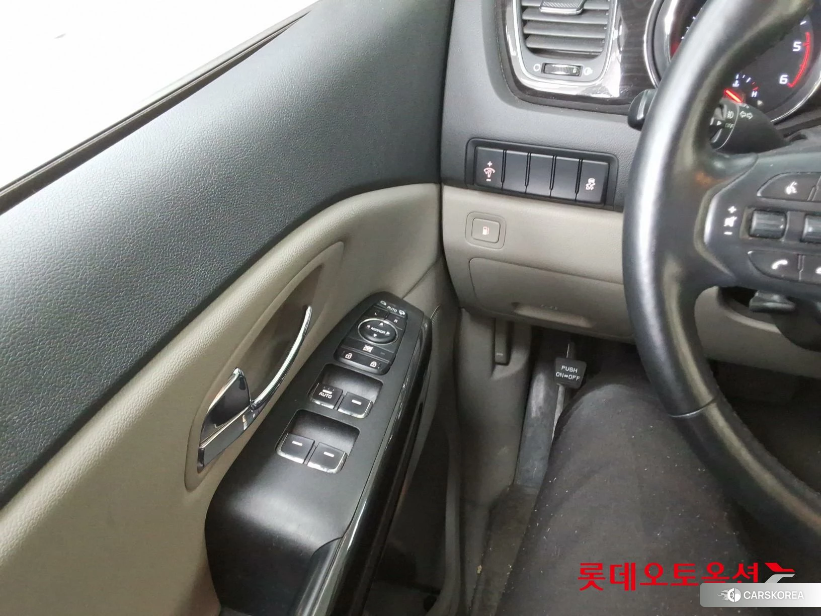 Kia Carnival id 3869437 из Кореи 20