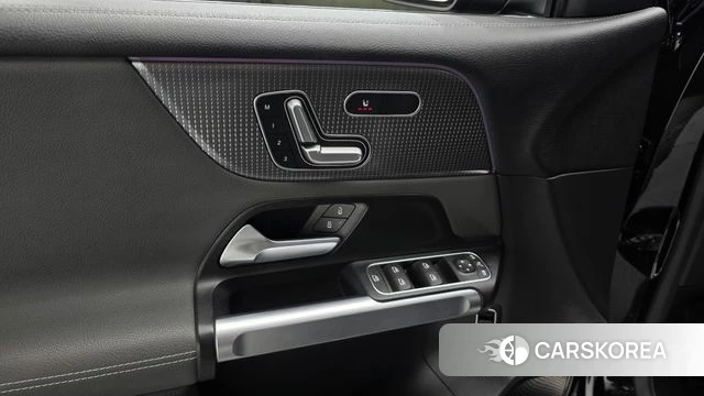Mercedes-Benz EQB X243 id 4753455 из Кореи 20