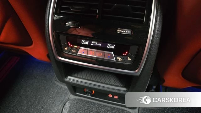 BMW XM (G09) id 4308094 из Кореи 20