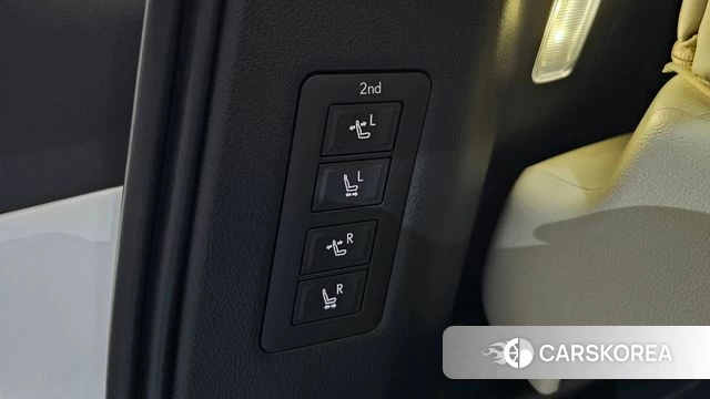 Lexus LM Second Generation id 4584296 из Кореи 20