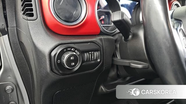 Jeep Wrangler (JL) id 4676663 из Кореи 20