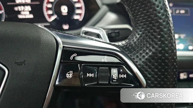 Audi e-Tron GT id 4434026 из Кореи 20