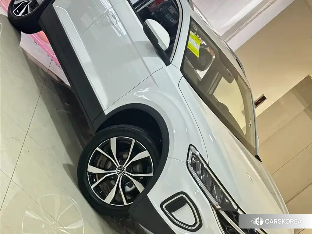 Volkswagen T-ROC exploring Songs id 4553922 из Китая 20