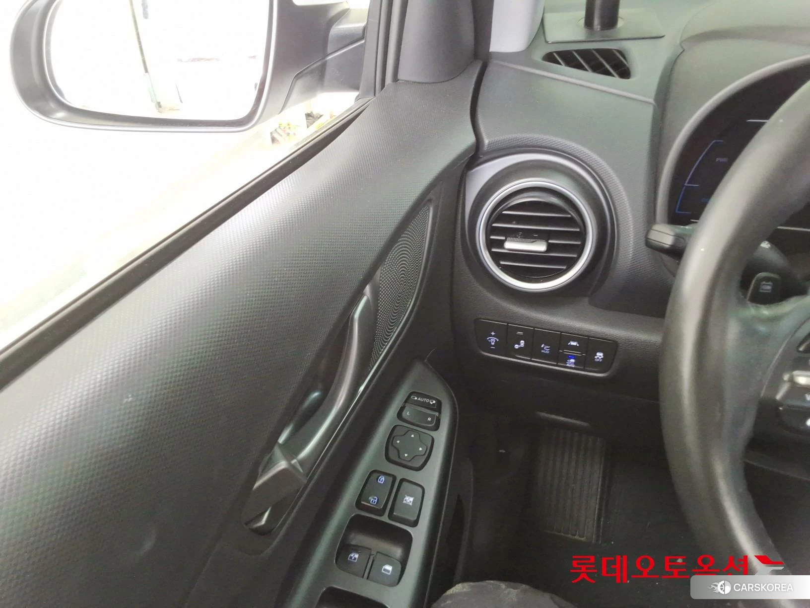 Hyundai KONA Electric id 4289419 из Кореи 20