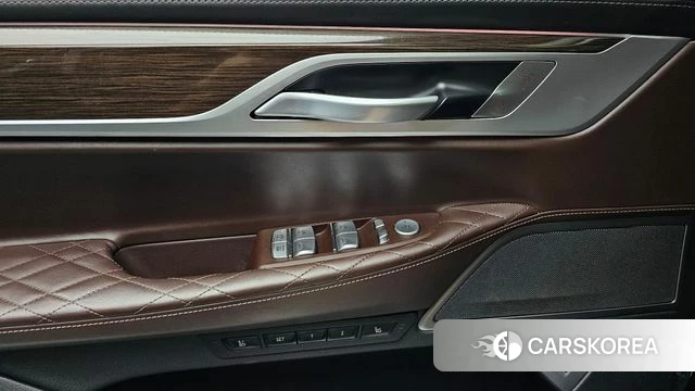 BMW 7 Series (G11) id 4688598 из Кореи 20