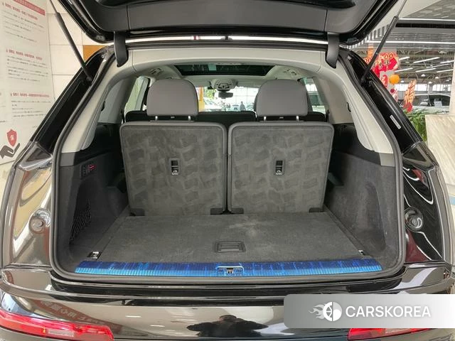 Audi Q7 id 4348850 из Китая 20