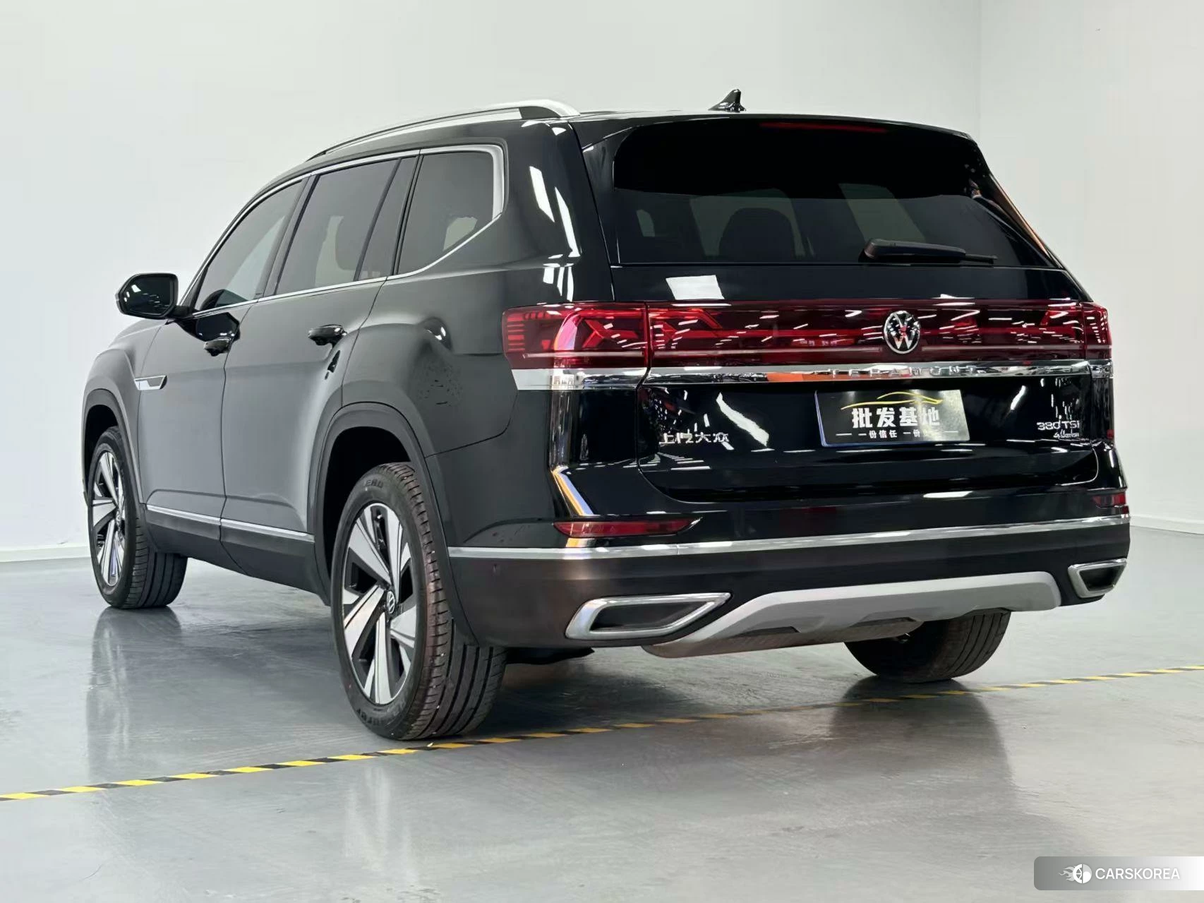 Volkswagen Tourang id 4504915 из Китая 20