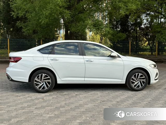 Volkswagen Lavida id 4235671 из Китая 20