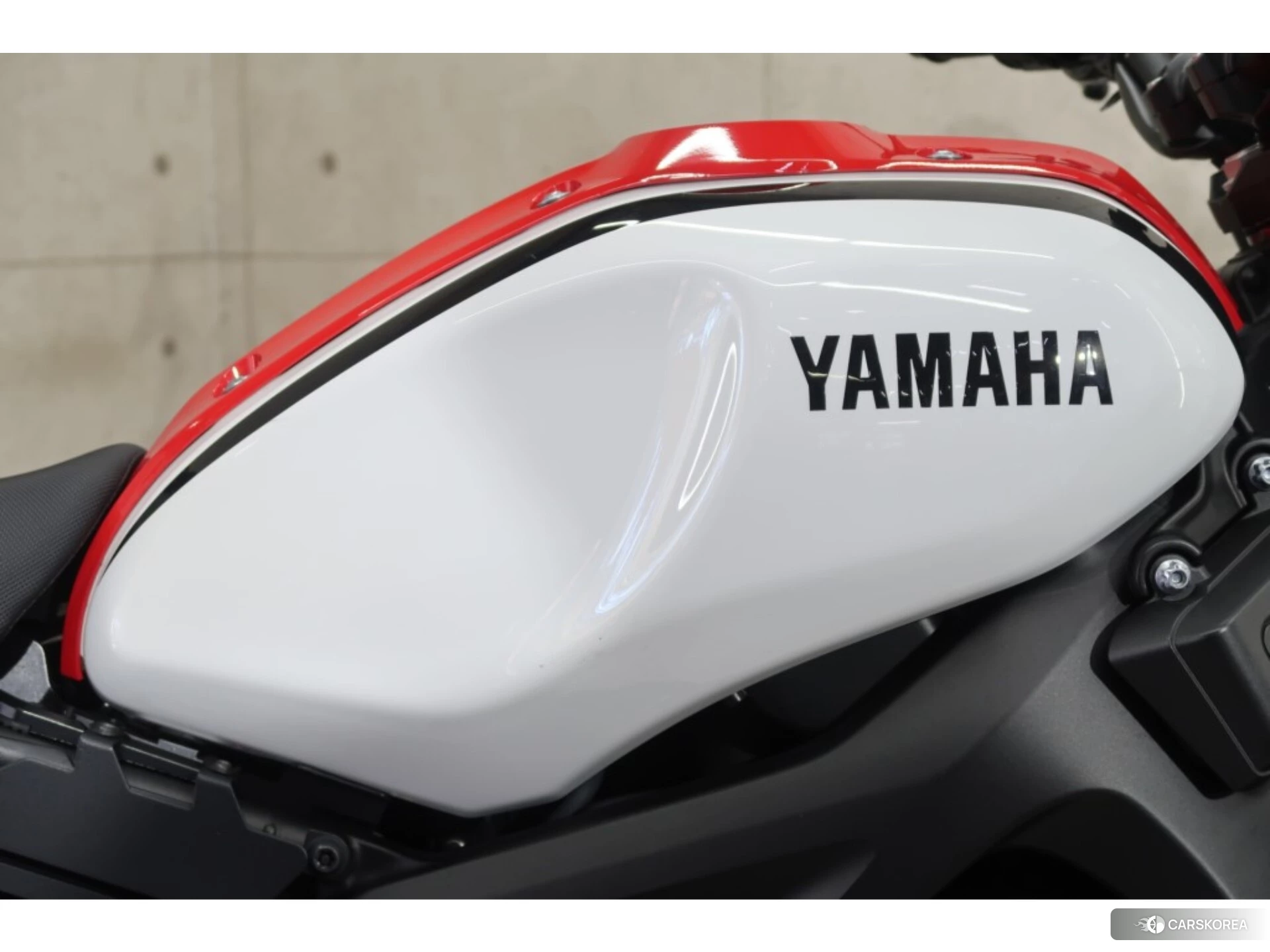 Yamaha XSR900 id 3946691 из Японии 20