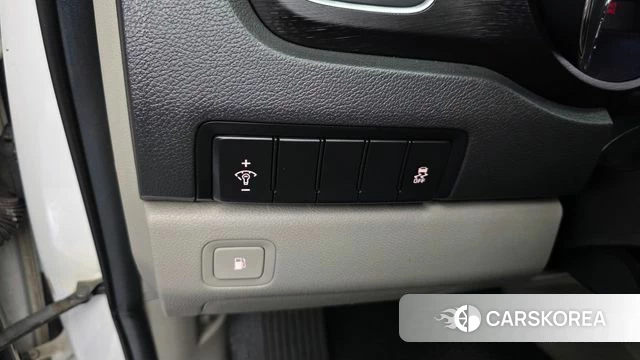 Kia The New Carnival id 4923872 из Кореи 20