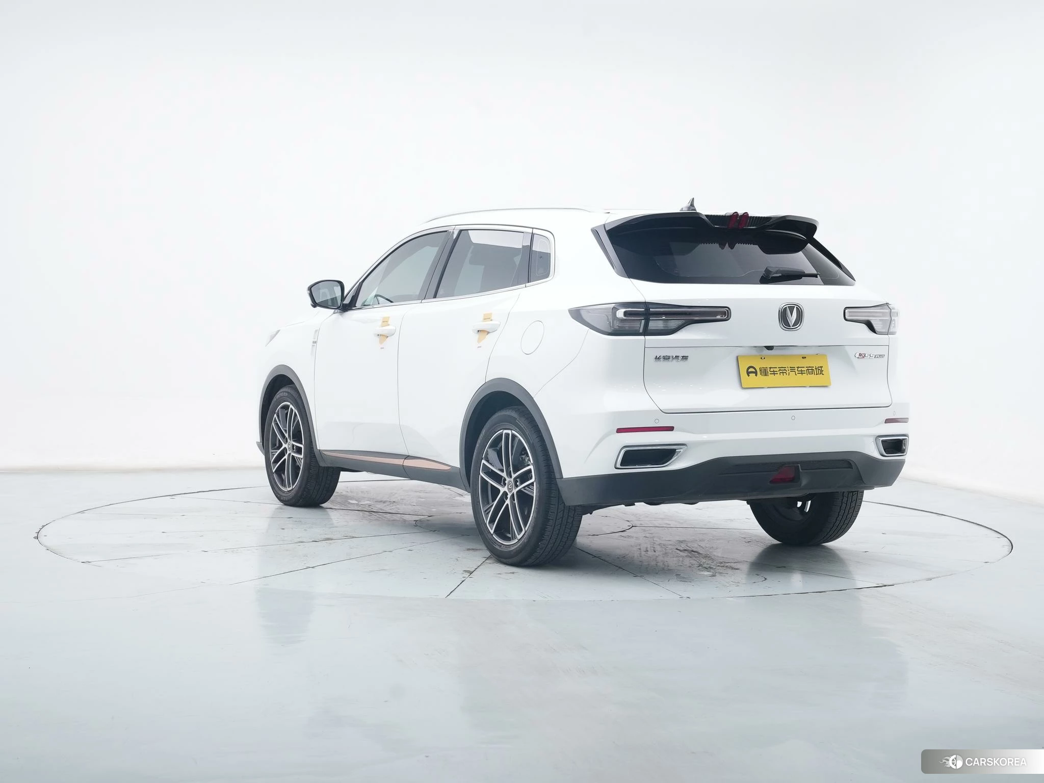Chang'an CS55 PLUS 2021 Белый из Китая, фото 5