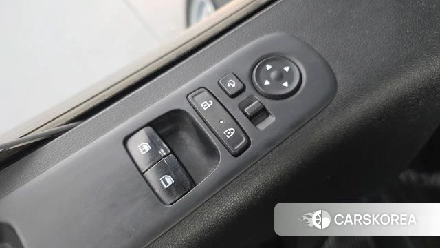Hyundai Staria id 4481637 из Кореи 20