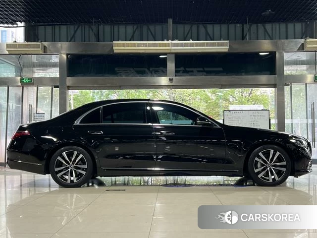 Mercedes-Benz S-class id 4208509 из Китая 20